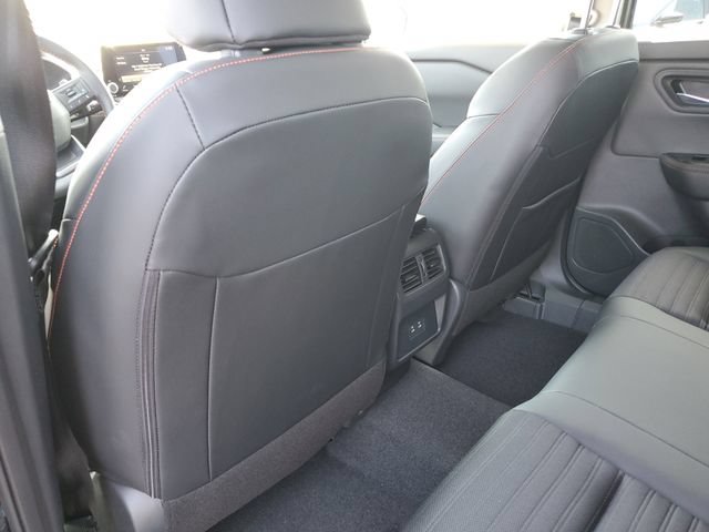 New 2026 Nissan Rogue SV w/ Rock Creek Premium Package AWD/4WD image 17