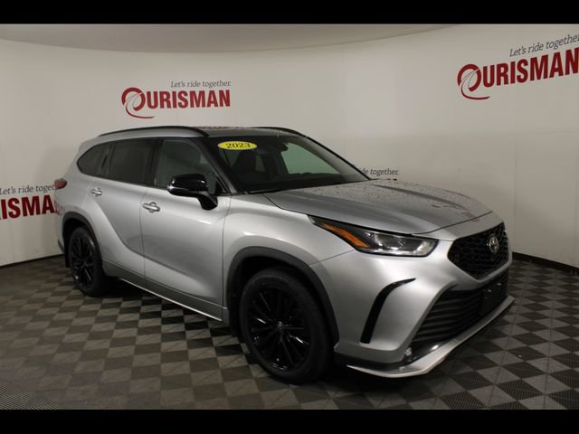 Used 2023 Toyota Highlander XSE AWD/4WD image 10