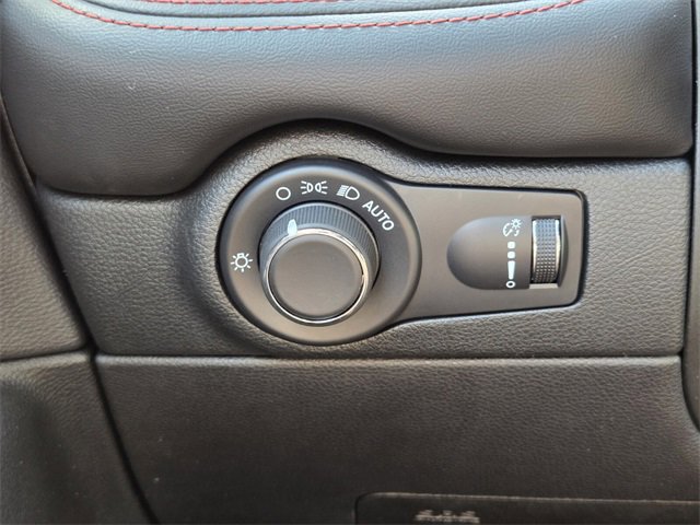 Used 2024 Dodge Durango GT image 37