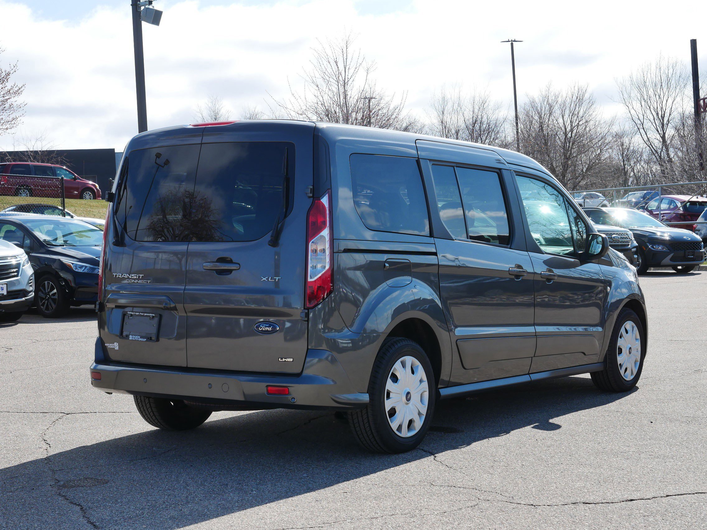 Used 2022 Ford Transit Connect XLT FWD image 6