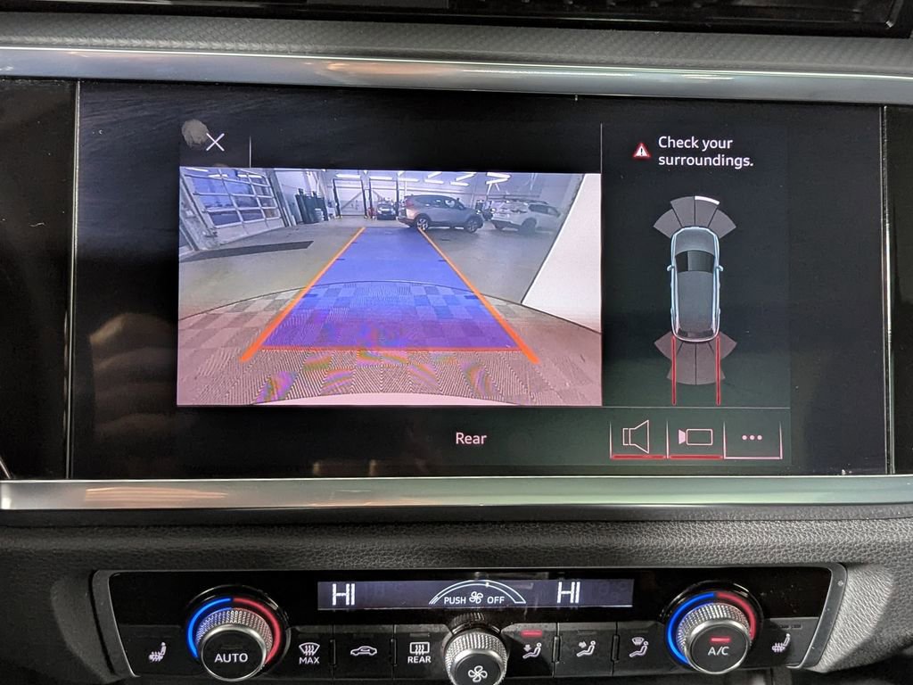 Used 2020 Audi Q3 2.0T Premium w/ Convenience Package image 19