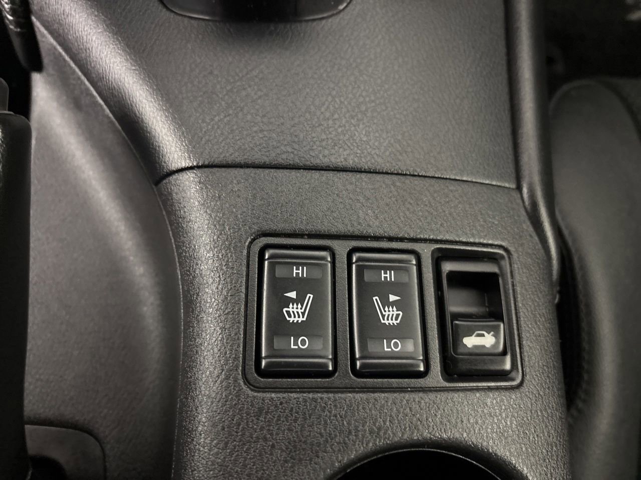 Used 2024 Nissan Z Performance w/ Floor Mat Package image 16