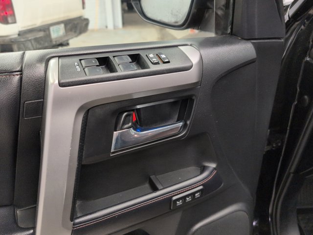 Used 2018 Toyota 4Runner Limited image 18