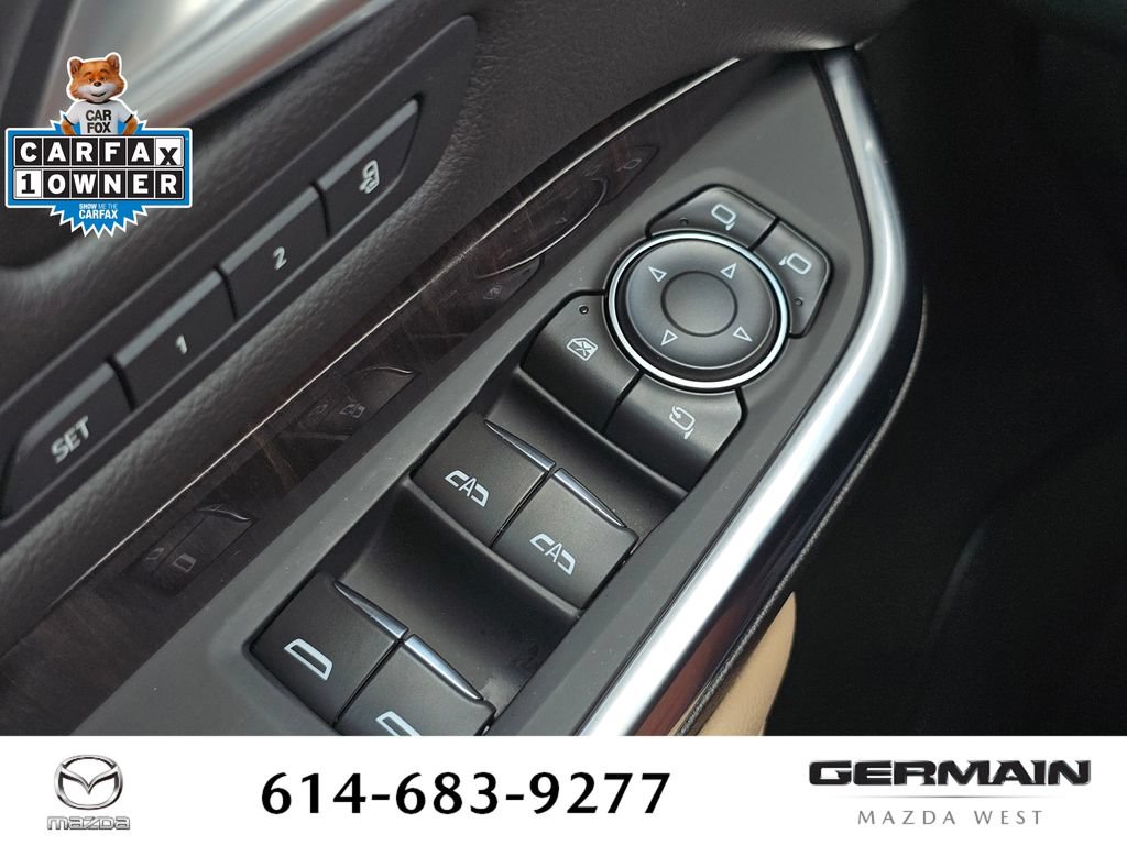 Used 2025 Cadillac XT4 Premium Luxury w/ Cold Weather Package AWD/4WD image 28