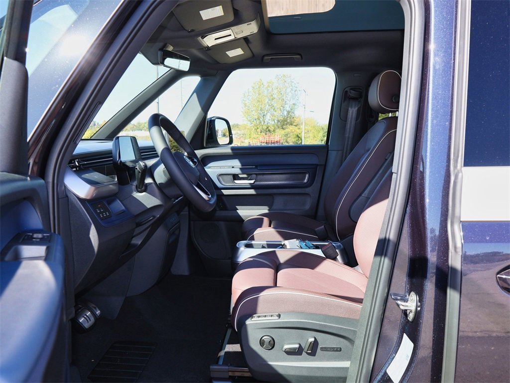 New 2025 Volkswagen ID. Buzz Pro S Plus image 12