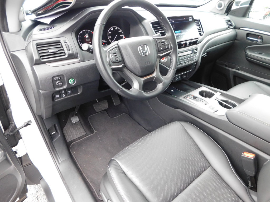 Used 2025 Honda Ridgeline RTL image 19