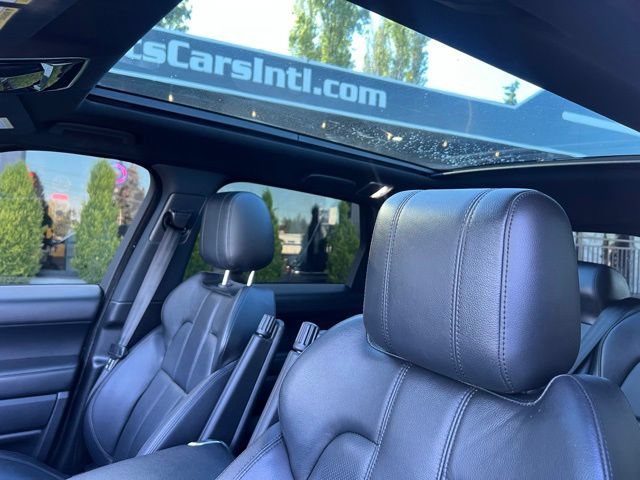 Used 2016 Land Rover Range Rover Sport SE AWD/4WD image 21
