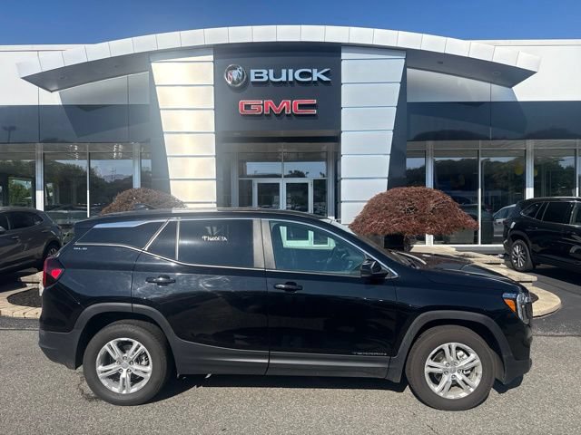 Used 2024 GMC Terrain SLE AWD/4WD image 28