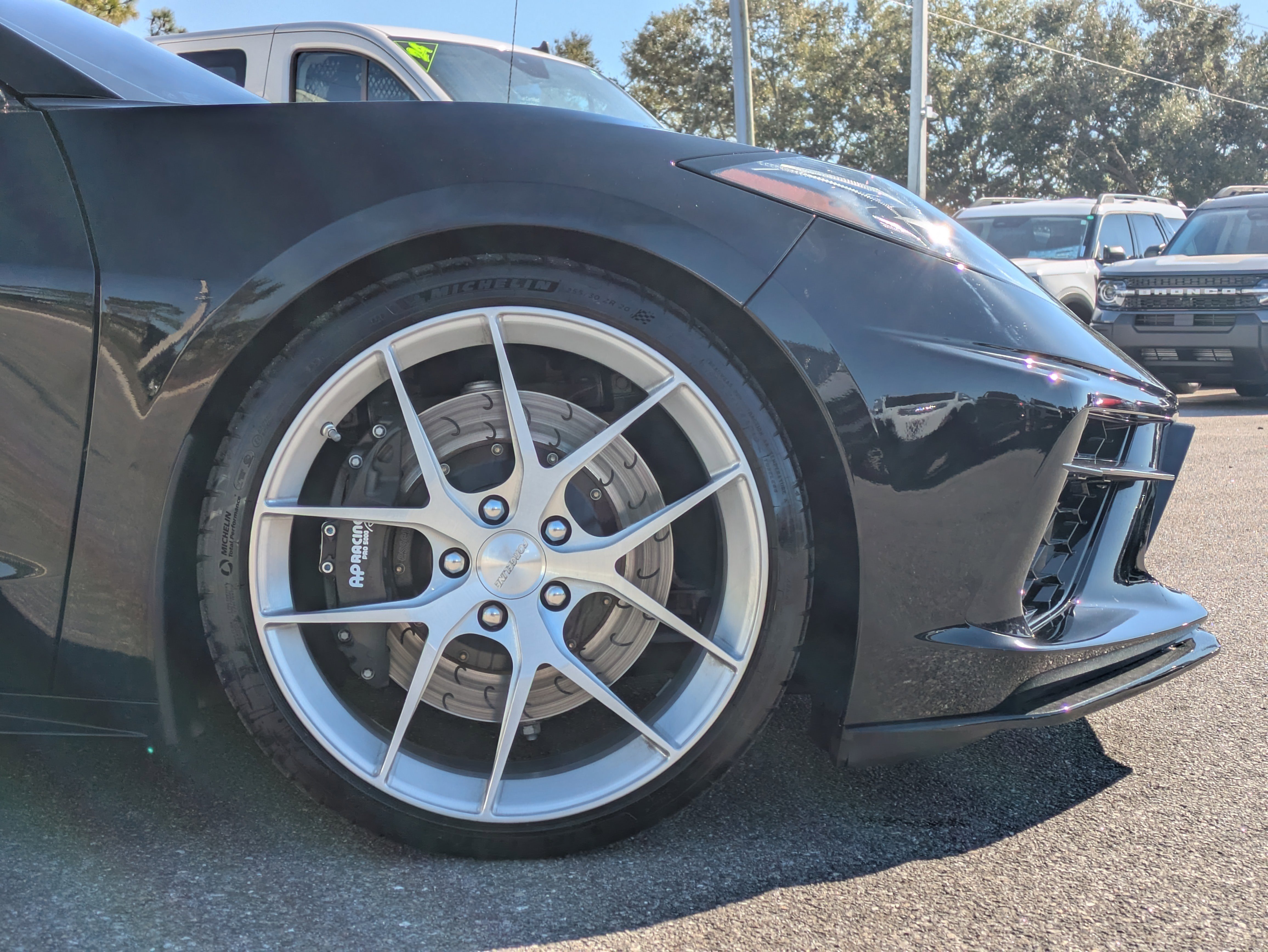 Used 2021 Chevrolet Corvette Stingray Premium Cpe w/ Z51 Performance Package image 12