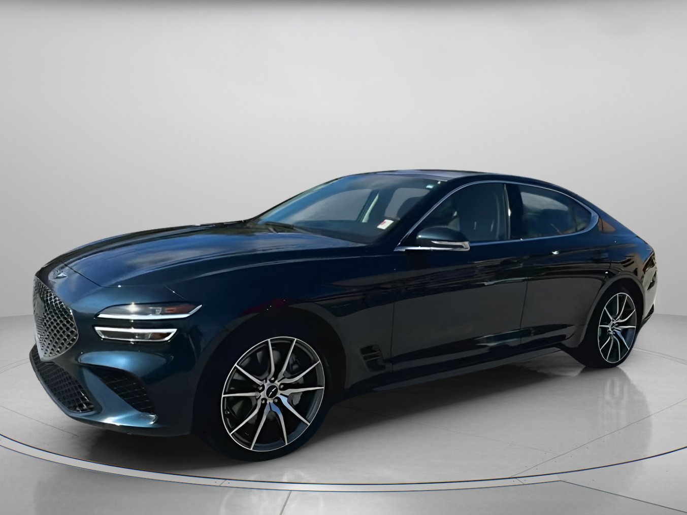 Used 2025 Genesis G70 2.5T image 12