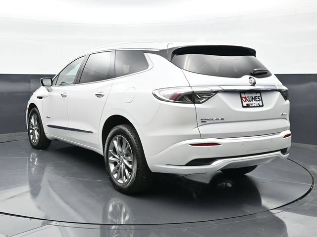 Used 2023 Buick Enclave Avenir w/ Avenir Technology Package AWD/4WD image 8