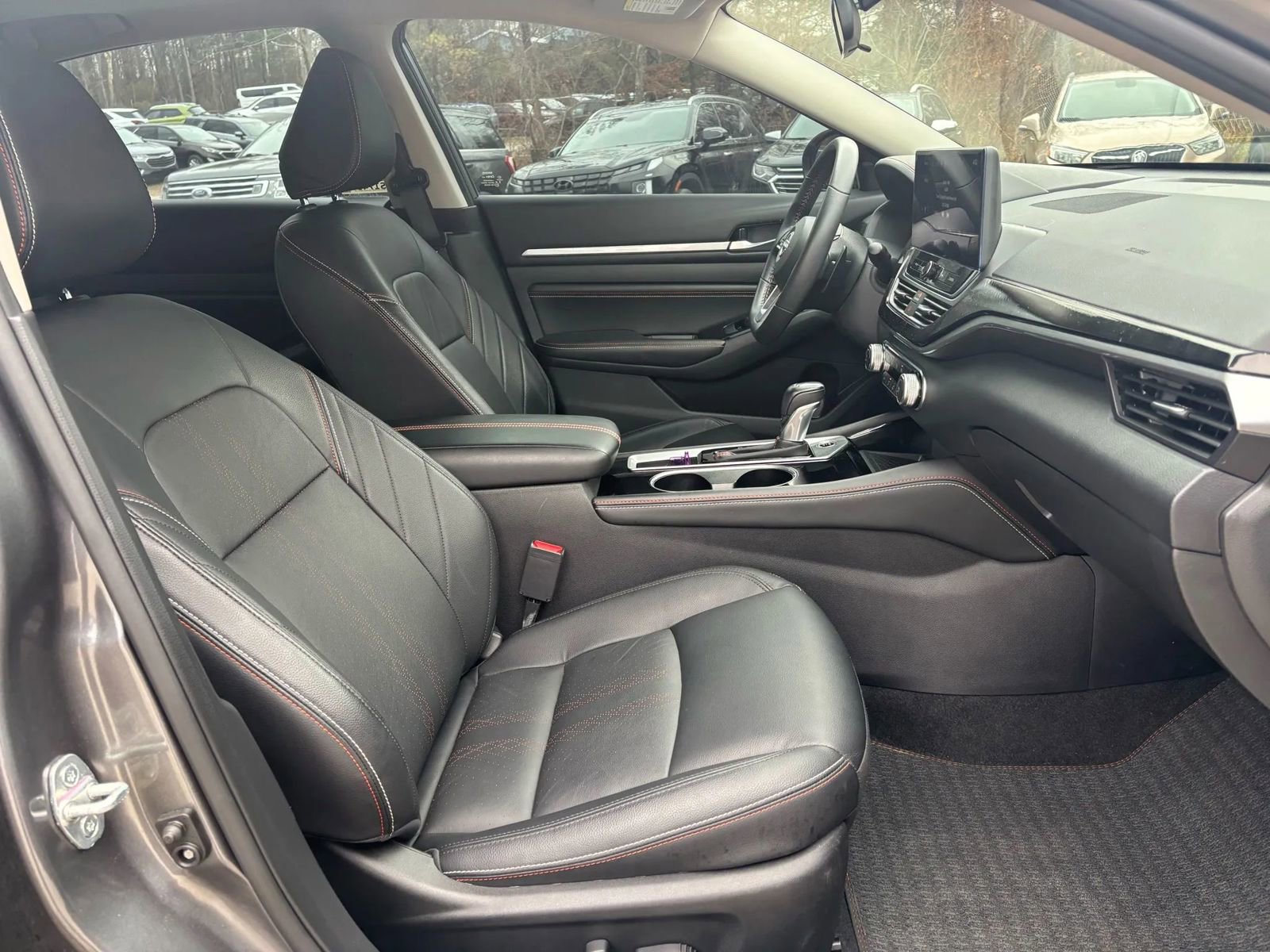 Used 2023 Nissan Altima 2.5 SR w/ SR Premium Package image 36