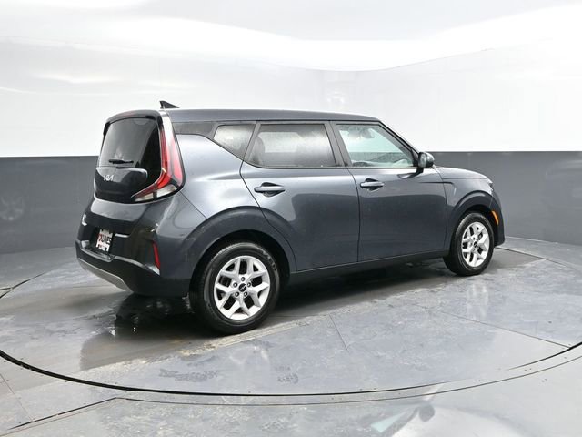 Used 2024 Kia Soul LX w/ LX Technology Package image 10