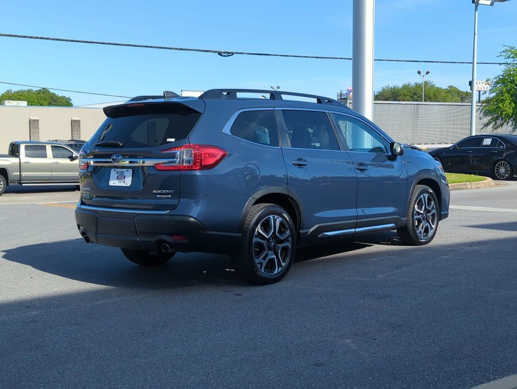 Certified 2023 Subaru Ascent Limited w/ Technology Package image 7