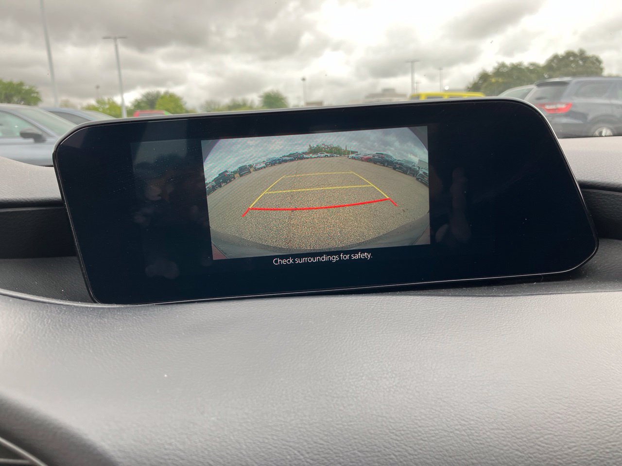 Used 2024 MAZDA MAZDA3 s FWD image 10