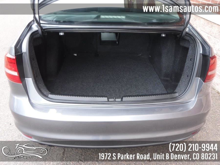 Used 2018 Volkswagen Jetta Wolfsburg Edition FWD image 34