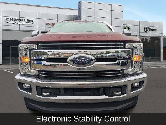 Used 2017 Ford F250 Lariat w/ Chrome Package image 9