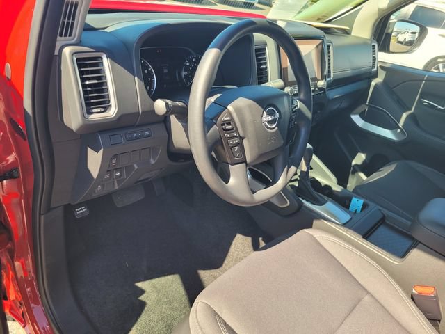 Certified 2024 Nissan Frontier SV w/ Technology Package AWD/4WD image 12