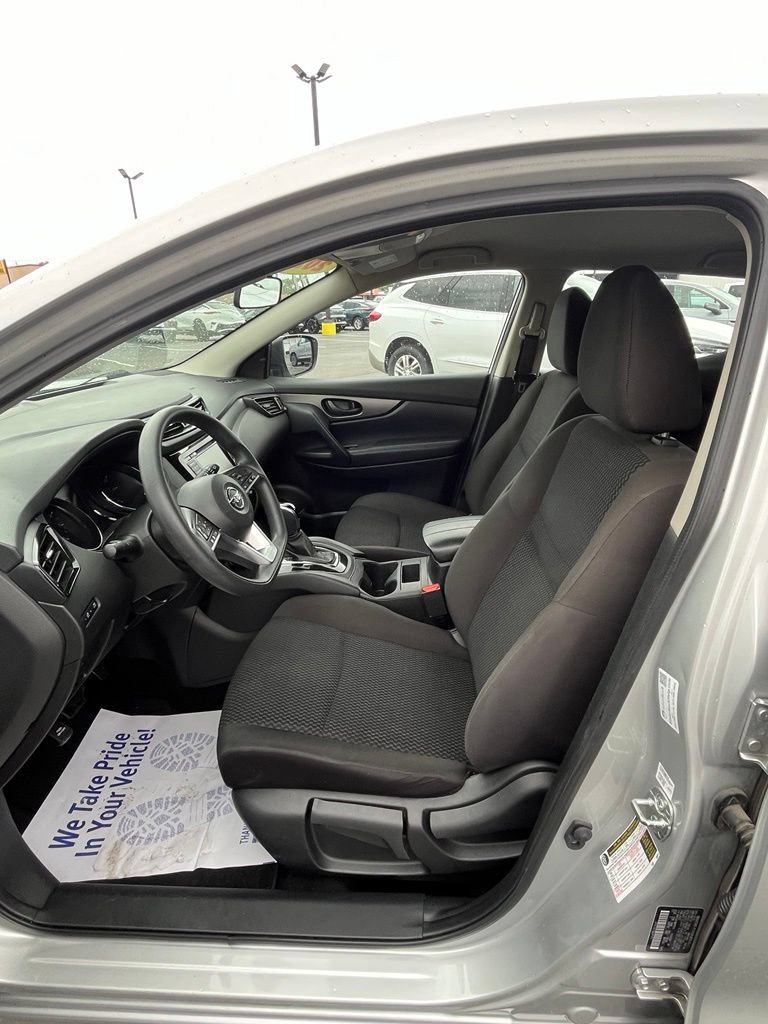Used 2022 Nissan Rogue Sport S FWD image 31