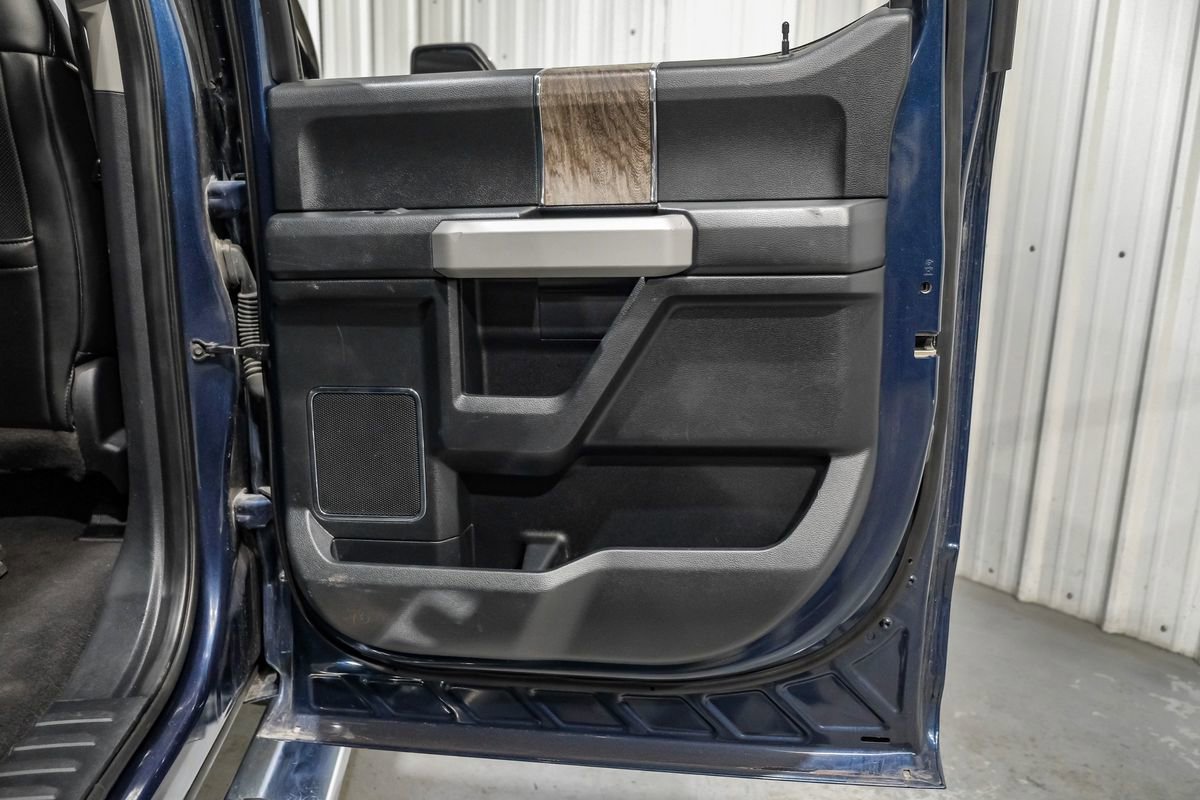 Used 2019 Ford F250 Lariat w/ Lariat Ultimate Package image 46