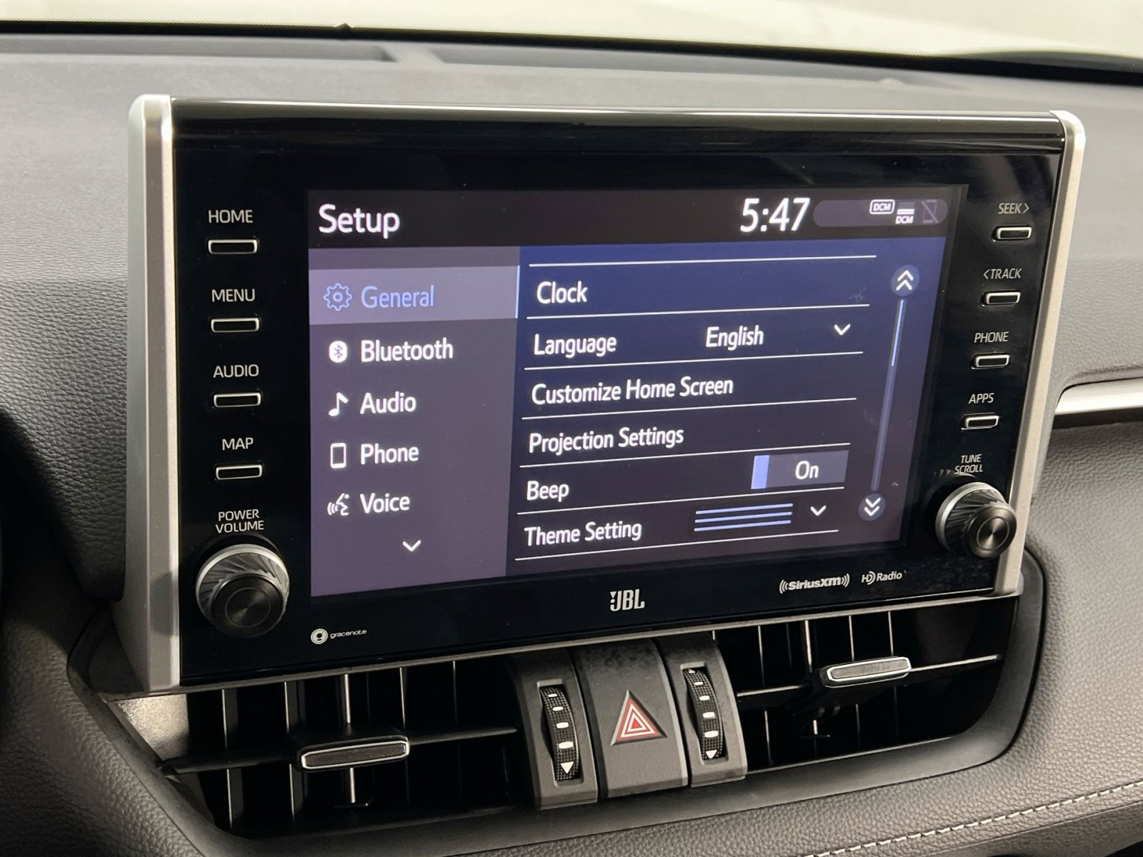 Used 2022 Toyota RAV4 XLE Premium image 24