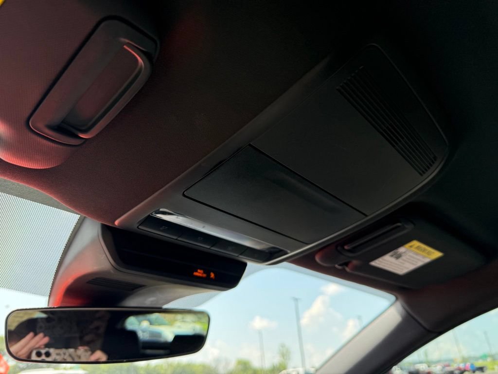 Used 2019 MAZDA MAZDA3 Hatchback FWD image 20