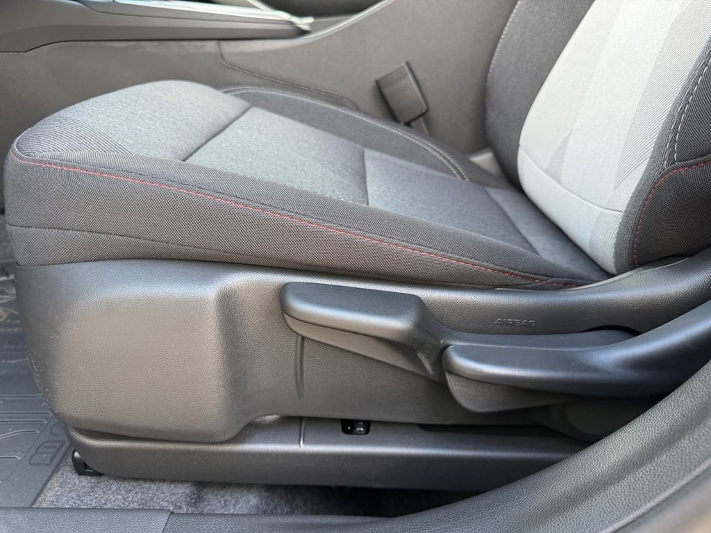 New 2026 Chevrolet Trax RS w/ Sunroof Package FWD image 10