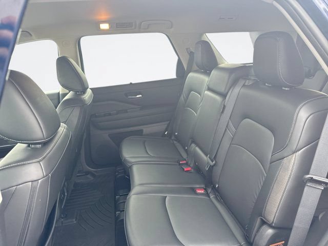 Certified 2024 Nissan Pathfinder SL FWD image 15