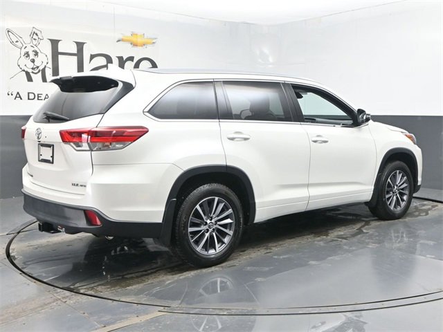 Used 2018 Toyota Highlander XLE image 49