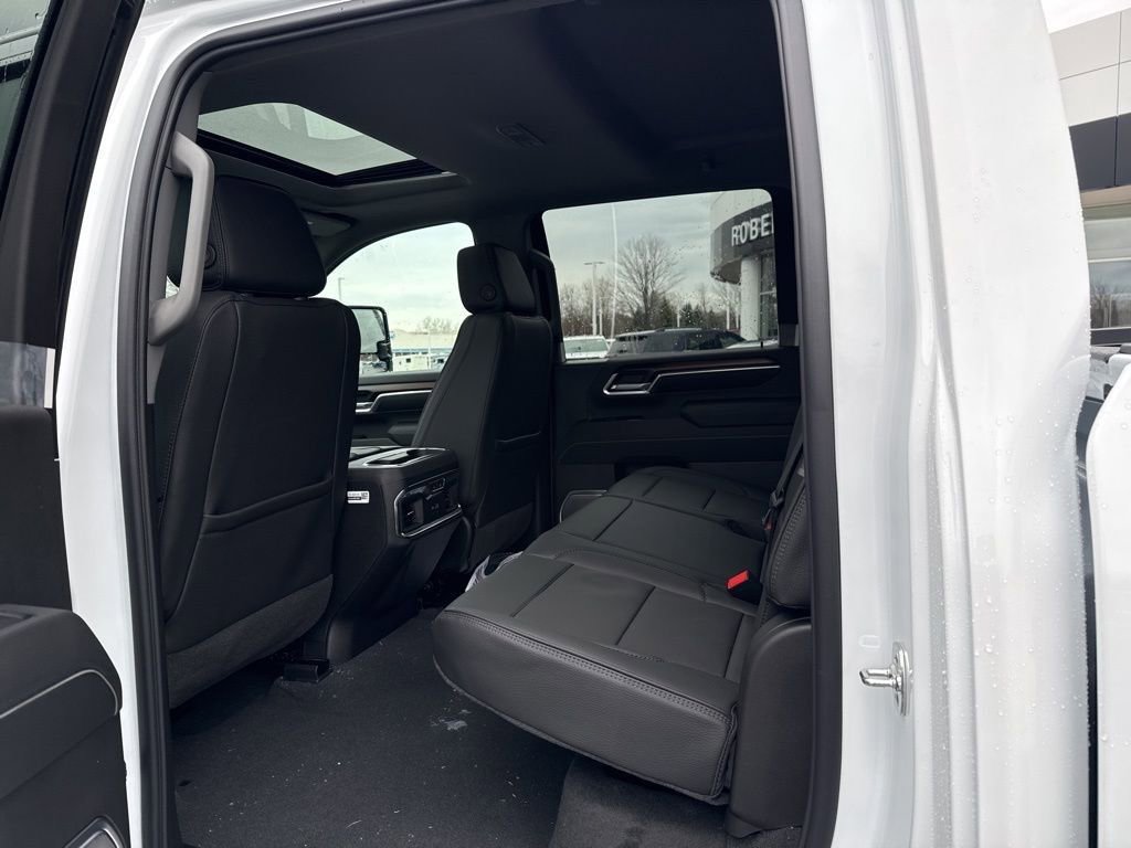 New 2026 GMC Sierra 2500 Denali w/ Denali Reserve Package image 10