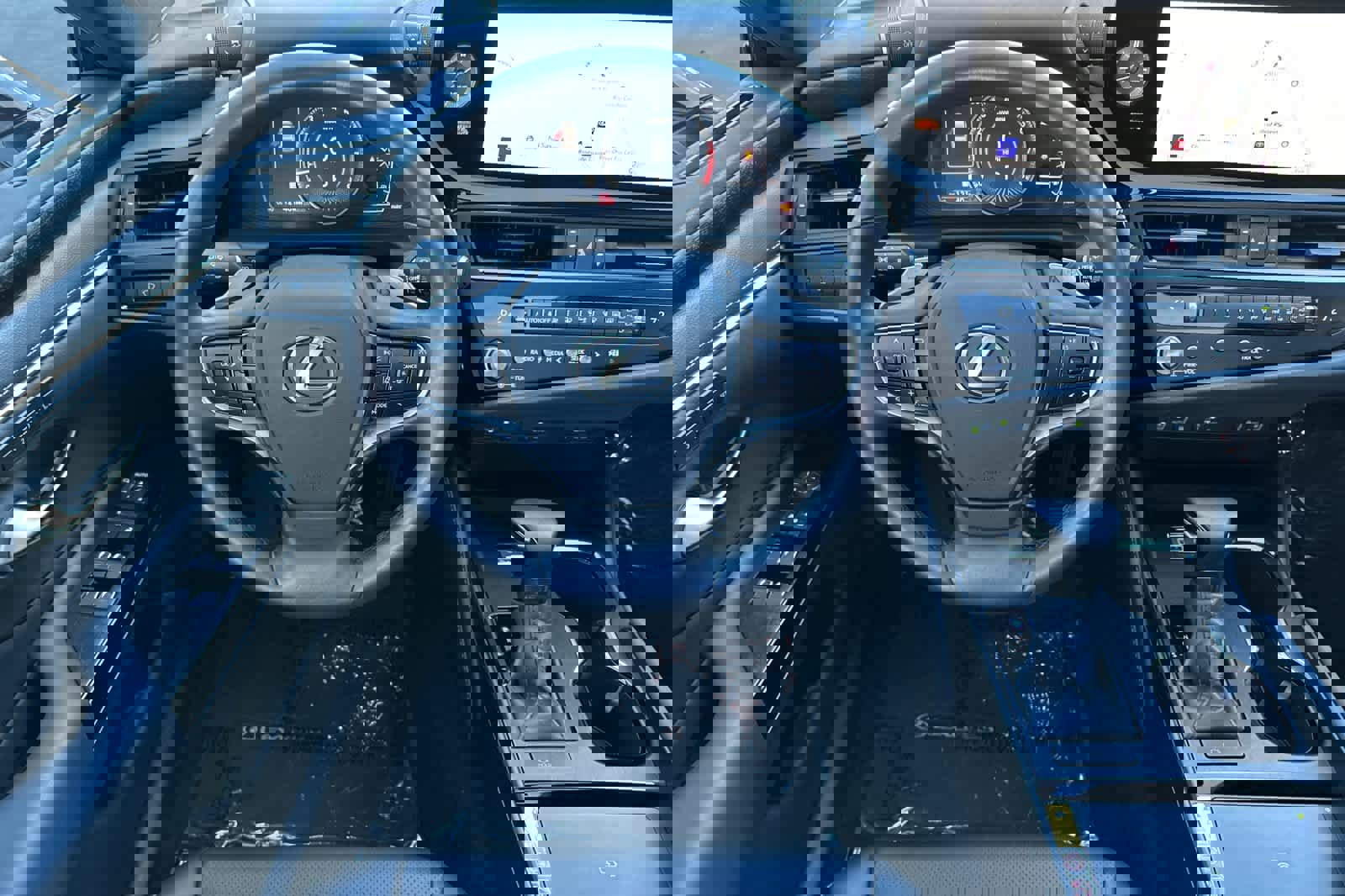 Used 2025 Lexus ES 350 w/ Premium Package image 15