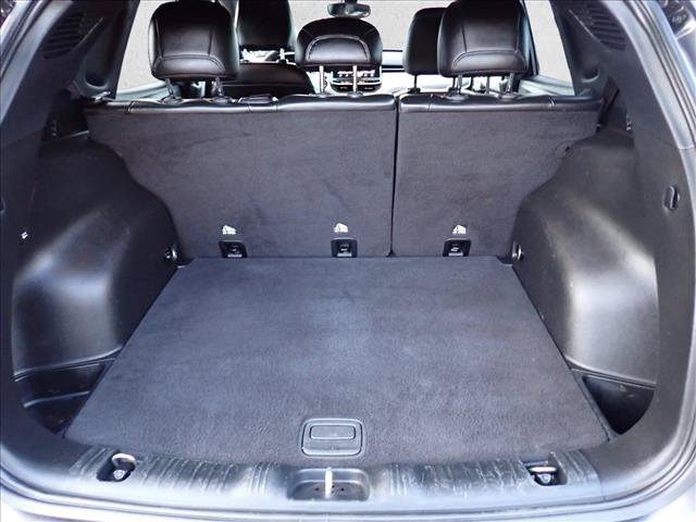 Used 2023 Jeep Compass Limited AWD/4WD image 8
