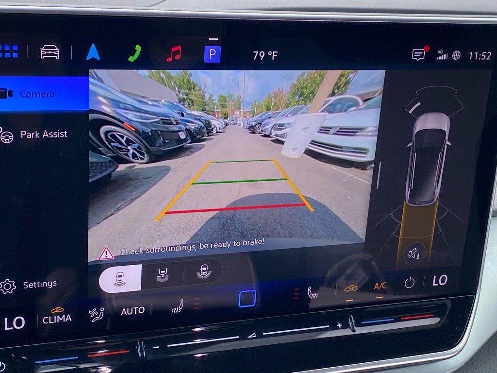 New 2025 Volkswagen ID.4 Pro image 10