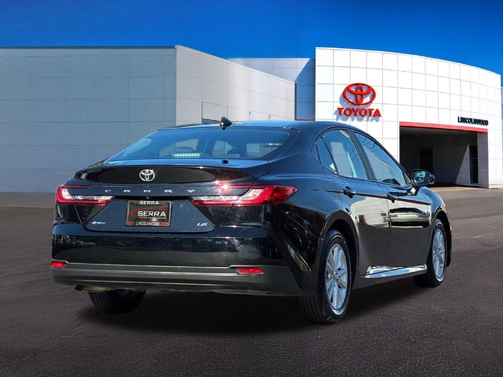 Used 2025 Toyota Camry LE FWD image 10