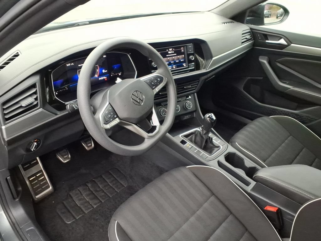 Used 2023 Volkswagen Jetta Sport FWD image 13