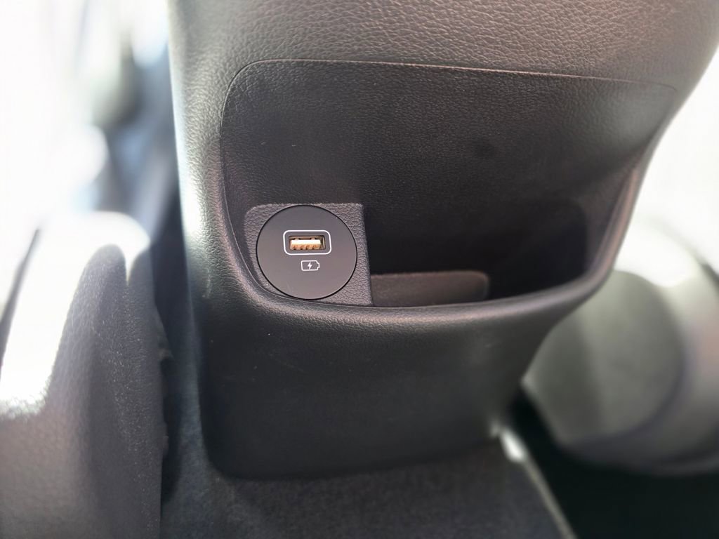 Certified 2023 Hyundai Kona SEL w/ Convenience Package image 17