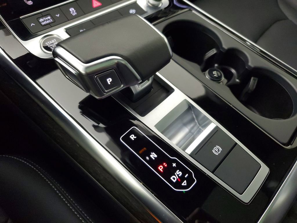 Used 2025 Audi Q7 2.0T Premium w/ Convenience Package image 31