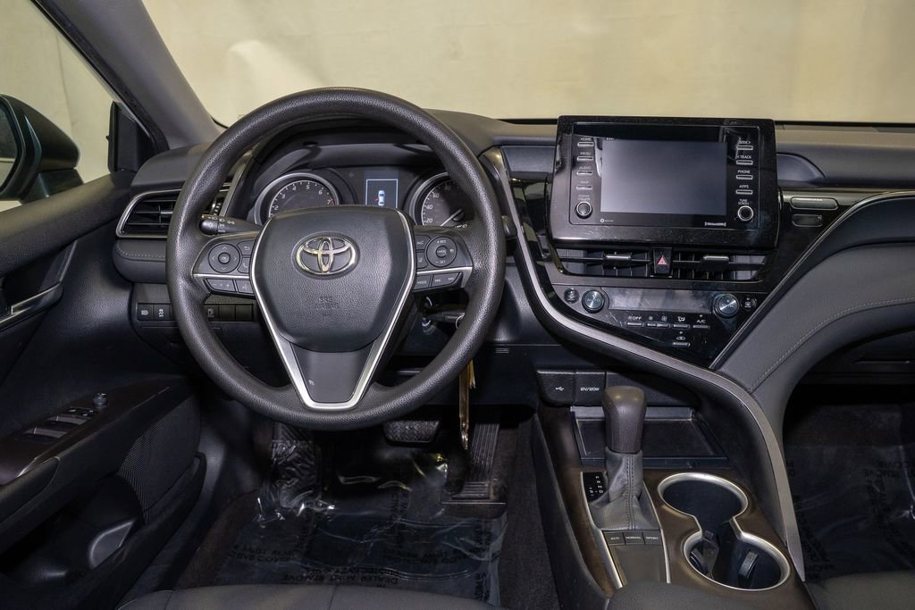 Certified 2023 Toyota Camry LE image 6