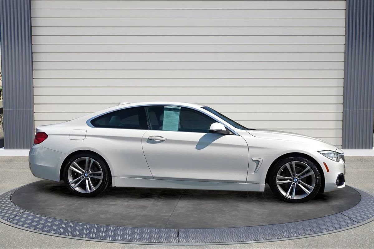 Used 2016 BMW 428i Coupe RWD image 8