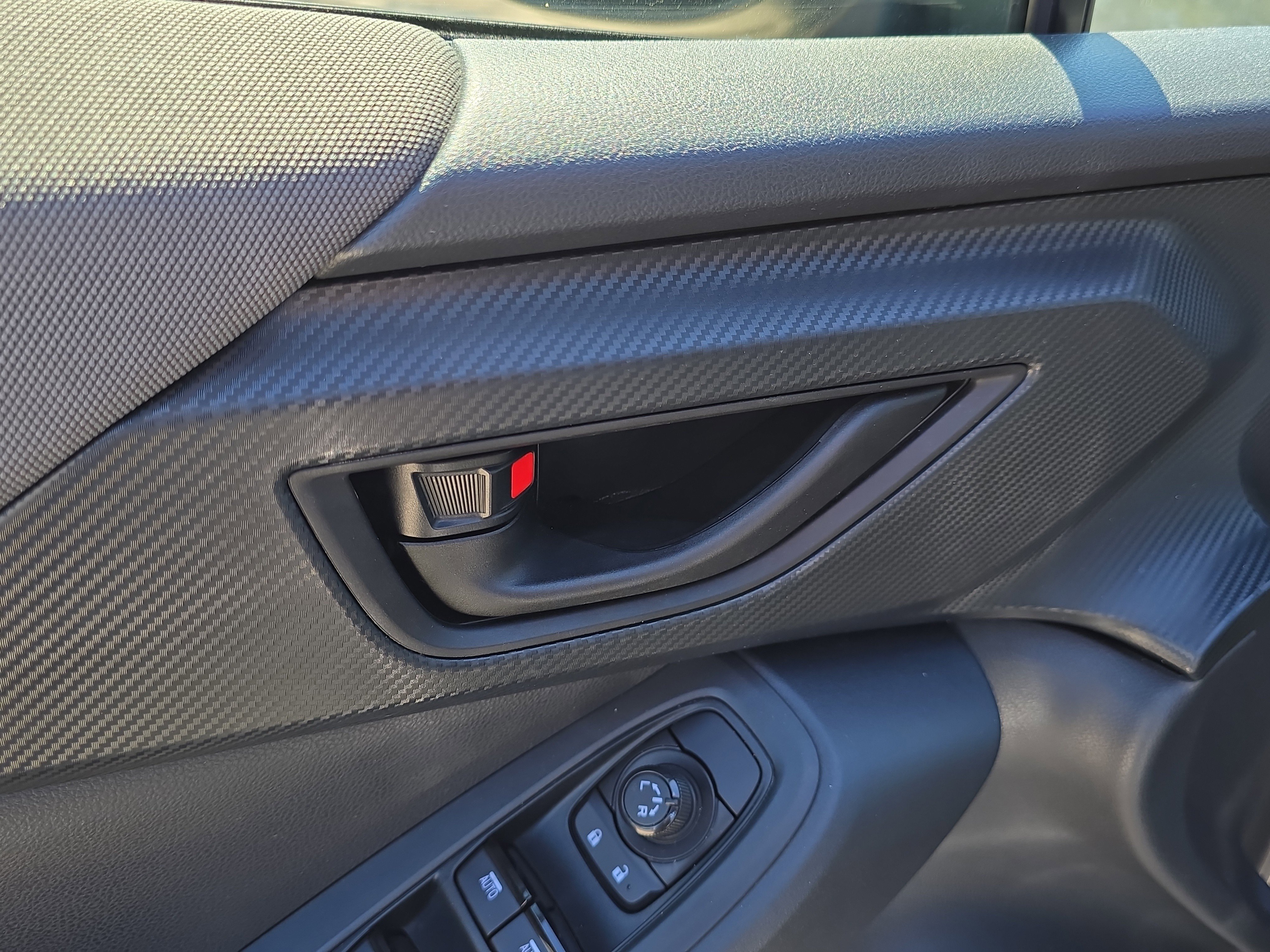 Used 2024 Subaru Crosstrek 2.0i Premium image 18