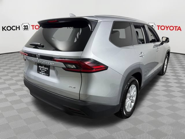 Used 2025 Toyota Grand Highlander AWD image 8