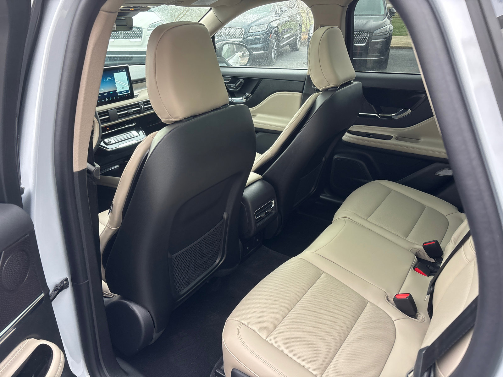 New 2026 Lincoln Corsair Premiere image 28