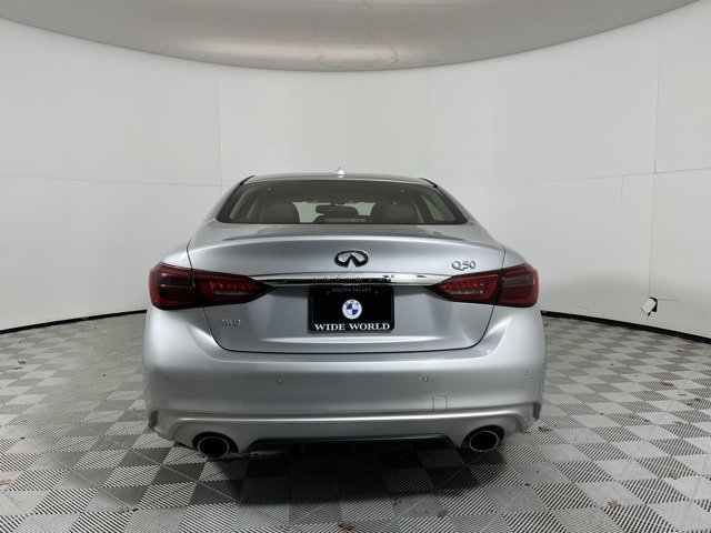Used 2020 INFINITI Q50 Luxe w/ Essential Package (3.0T Luxe) image 6