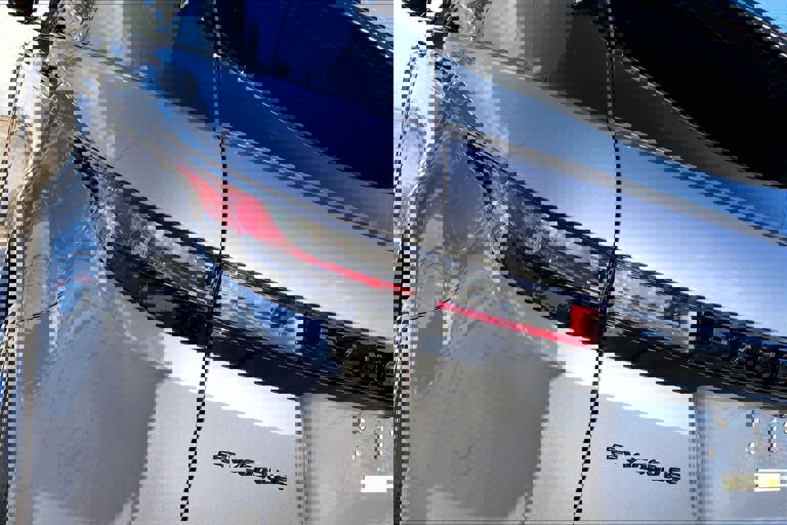 Certified 2026 Land Rover Range Rover Evoque Dynamic SE image 27