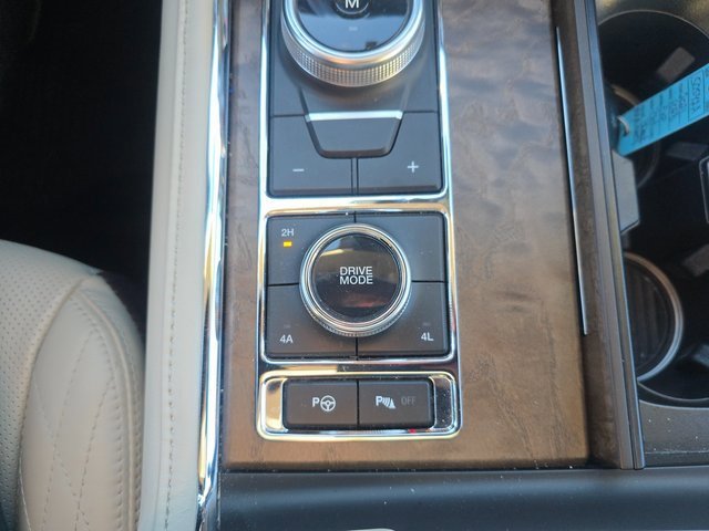 Used 2021 Ford Expedition Platinum image 21