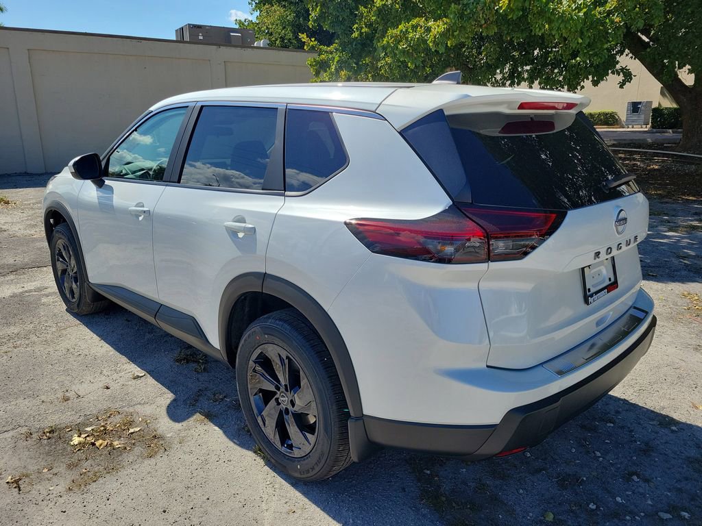 New 2026 Nissan Rogue SV image 5