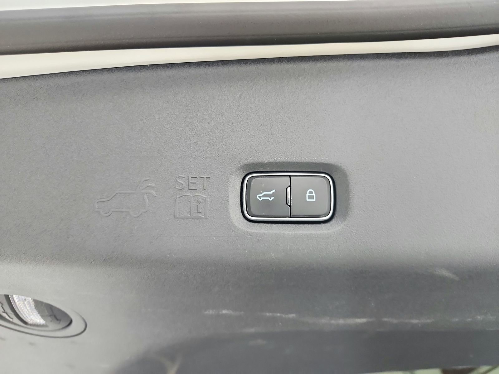 Used 2025 Ford Expedition Platinum w/ Stealth Appearance Package image 49