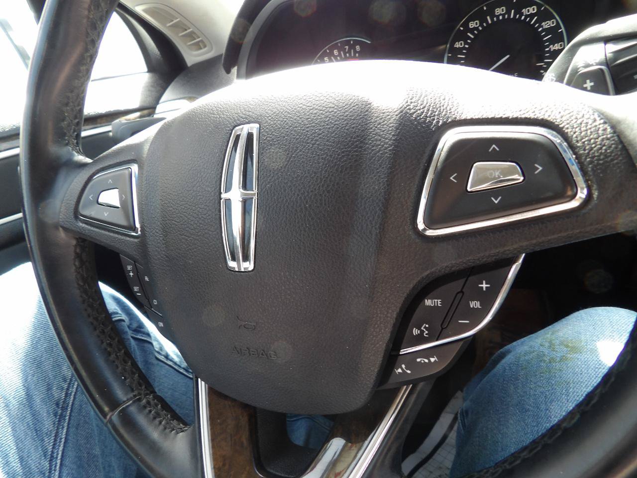 Used 2015 Lincoln MKZ AWD w/ Equipment Group 101A Select image 13