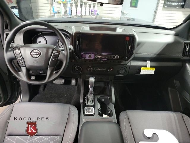New 2026 Nissan Frontier SV w/ Tow Package AWD/4WD image 18