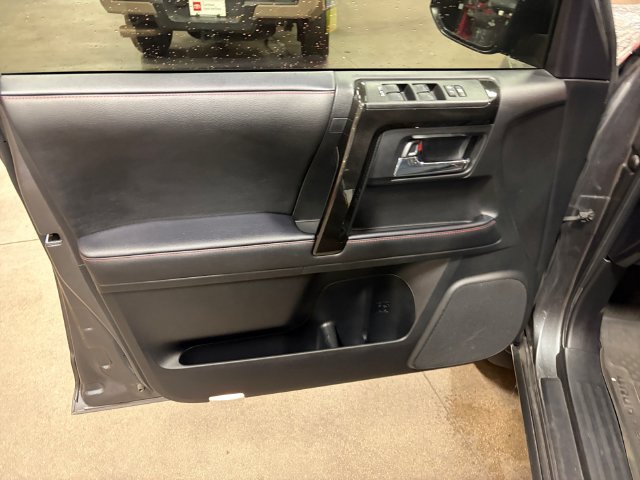 Used 2023 Toyota 4Runner TRD Off-Road Premium w/ Off Road Premium Plus Package AWD/4WD image 32